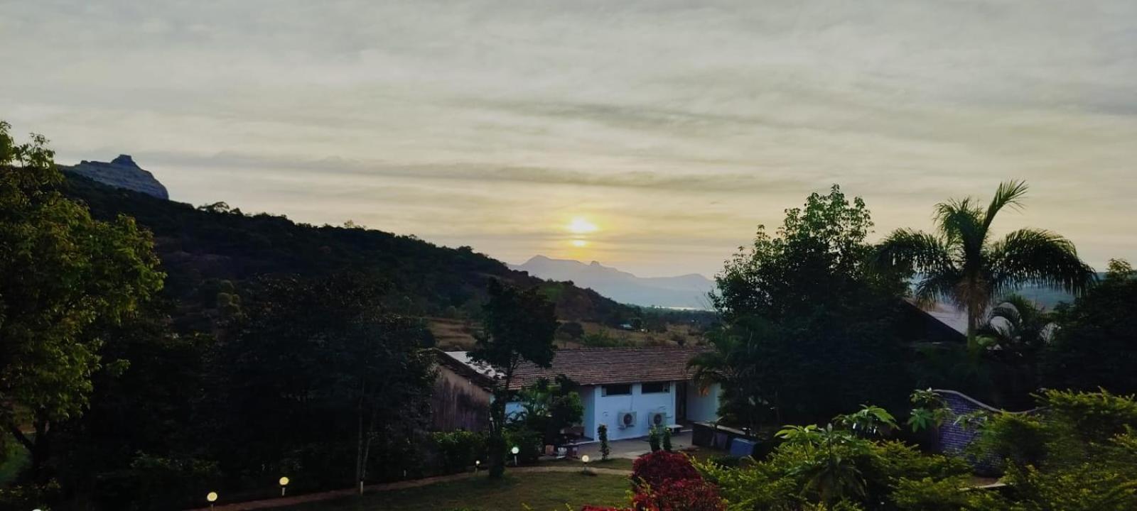 The Heart Of Heaven Āmbavna Exterior foto