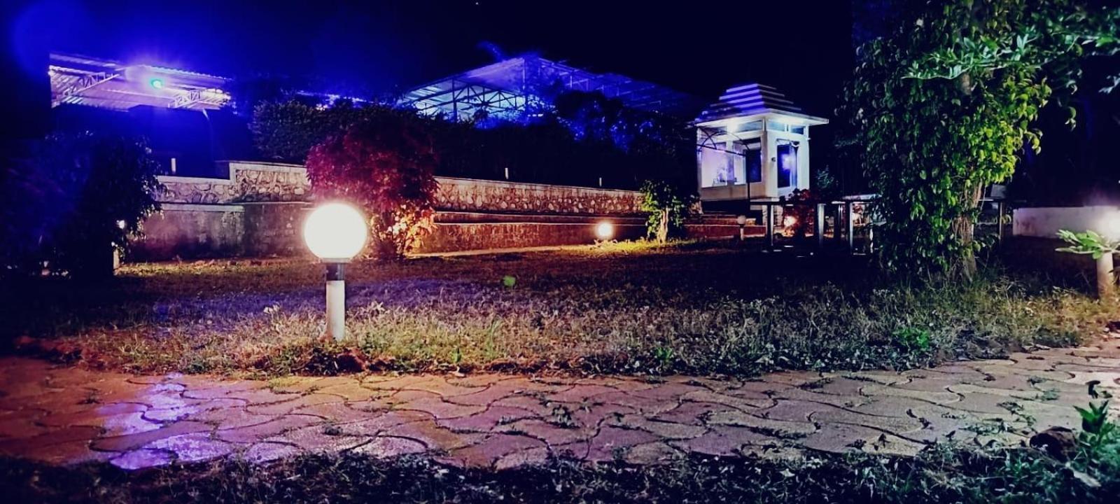 The Heart Of Heaven Āmbavna Exterior foto